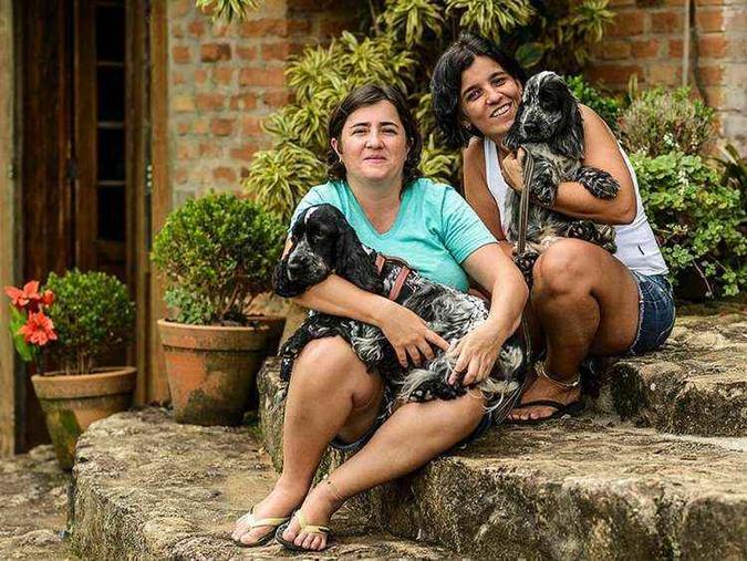 Luciana (E) e Patrícia, do Roteiro Animal: dicas de hotéis para os bichos(foto: Carlos Aliperti/Divulgação) Luciana (E) e Patrícia, do Roteiro Animal: dicas de hotéis para os bichos(foto: Carlos Aliperti/Divulgação)