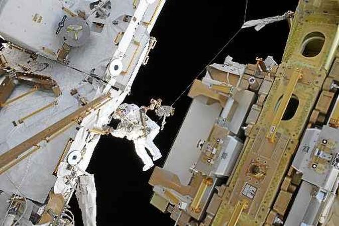 Exercícios na Estação Espacial Internacional ajudam astronauta a lidar com situações adversas e se preparar para missões mais longas (foto: AFP ) Exercícios na Estação Espacial Internacional ajudam astronauta a lidar com situações adversas e se preparar para missões mais longas (foto: AFP )