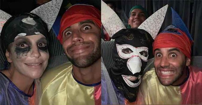 Ivete Sangalo curte o Carnaval disfarçada com o marido. Ivete Sangalo curte o Carnaval disfarçada com o marido.