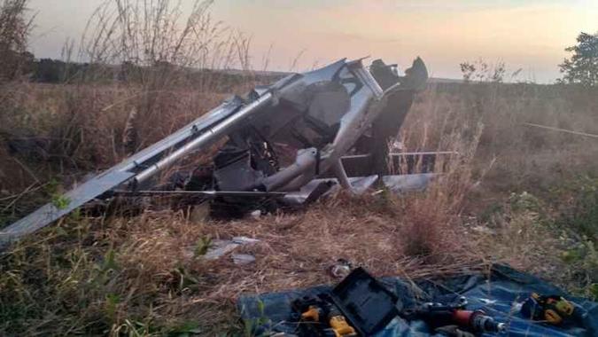 Molina sofreu diversas fraturas e foi encaminhado ao Hospital de Base em estado grave(foto: CBMGO/Divulgação) Molina sofreu diversas fraturas e foi encaminhado ao Hospital de Base em estado grave(foto: CBMGO/Divulgação)