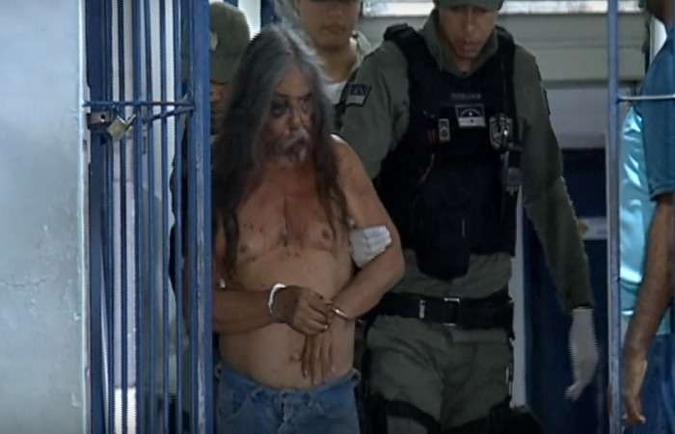 Professor universitário é preso por estupro de vulnerável (foto: Reprodução/TV) Professor universitário é preso por estupro de vulnerável (foto: Reprodução/TV)