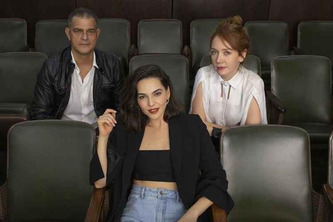 Eduardo Moscovis, Tainá Müller e Camila Morgado estrelam a nova série da Netflix(foto: Suzanna Tierie/Netflix) Eduardo Moscovis, Tainá Müller e Camila Morgado estrelam a nova série da Netflix(foto: Suzanna Tierie/Netflix)