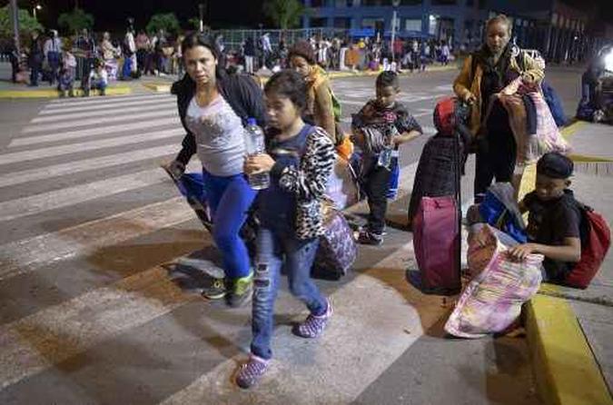 Venezuelanos no Peru(foto: Cris Bouroncle/AFP) Venezuelanos no Peru(foto: Cris Bouroncle/AFP)