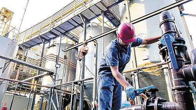 Operário da Opersan, que atingiu mil clientes em 10 estados com projetos de gestão da água e efluentes(foto: Opersan/Divulgação) Operário da Opersan, que atingiu mil clientes em 10 estados com projetos de gestão da água e efluentes(foto: Opersan/Divulgação)