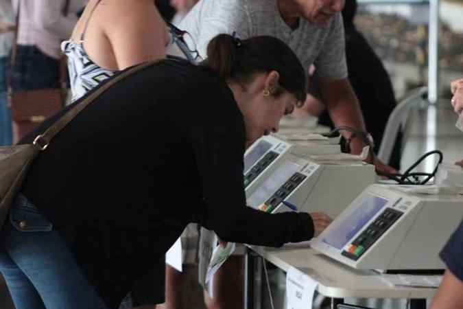 A Rodoviária Interestadual é um dos nove locais preparados para receber a justificativa de ausência do eleitor em Brasília(foto: Marília Lima/Esp.CB/DA.Press) A Rodoviária Interestadual é um dos nove locais preparados para receber a justificativa de ausência do eleitor em Brasília(foto: Marília Lima/Esp.CB/DA.Press)