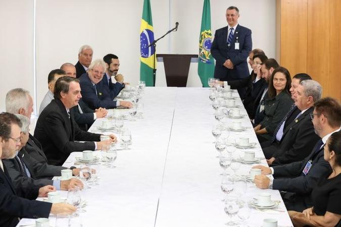 No café da manhã com jornalistas, Bolsonaro falou do dia a dia como presidente: saudade de uma No café da manhã com jornalistas, Bolsonaro falou do dia a dia como presidente: saudade de uma