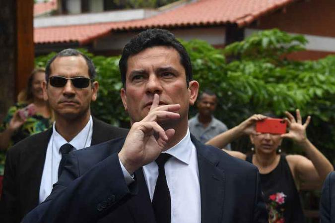 No documento, o magistrado informa que oportunamente entrará com o novo pedido de férias para o período de 21 de novembro a 19 de dezembro(foto: Mauro Pimentel/AFP) No documento, o magistrado informa que oportunamente entrará com o novo pedido de férias para o período de 21 de novembro a 19 de dezembro(foto: Mauro Pimentel/AFP)