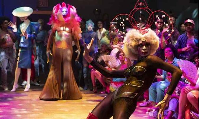 Indicada ao Globo de Ouro, Pose apresenta história de minorias (foto: Jojo Whilden/Divulgação) Indicada ao Globo de Ouro, Pose apresenta história de minorias (foto: Jojo Whilden/Divulgação)