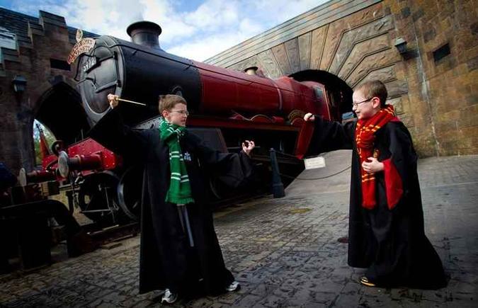 Na Escola de Bruxos, todos os encantos da saga Harry Potter: magia(foto: Universal Orlando Resort/Divulgação - 12/1/12 ) Na Escola de Bruxos, todos os encantos da saga Harry Potter: magia(foto: Universal Orlando Resort/Divulgação - 12/1/12 )
