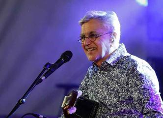 Em 'A foreign sound', Caetano interpreta clássicos norte-americanos (foto: Francois Guillot/AFP - 2/9/16) Em 'A foreign sound', Caetano interpreta clássicos norte-americanos (foto: Francois Guillot/AFP - 2/9/16)