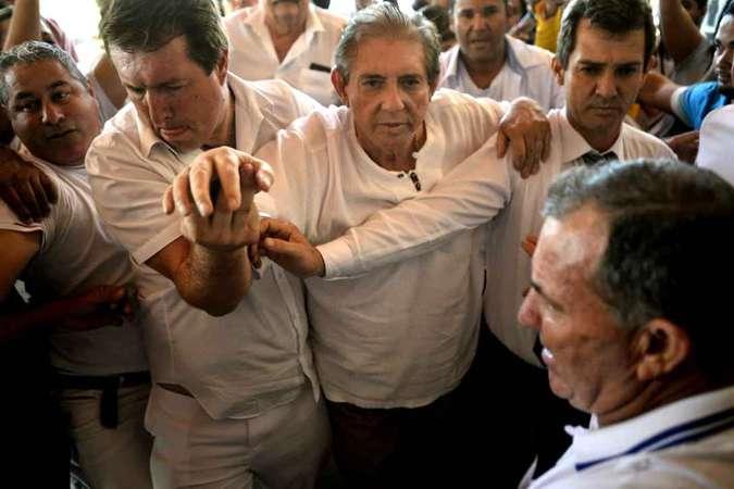 Médium é réu em casos de abuso sexual e está preso em Aparecida de Goiânia. Ele nega os crimes (foto: Marcelo Ferreira/CB/D.A Press) Médium é réu em casos de abuso sexual e está preso em Aparecida de Goiânia. Ele nega os crimes (foto: Marcelo Ferreira/CB/D.A Press)