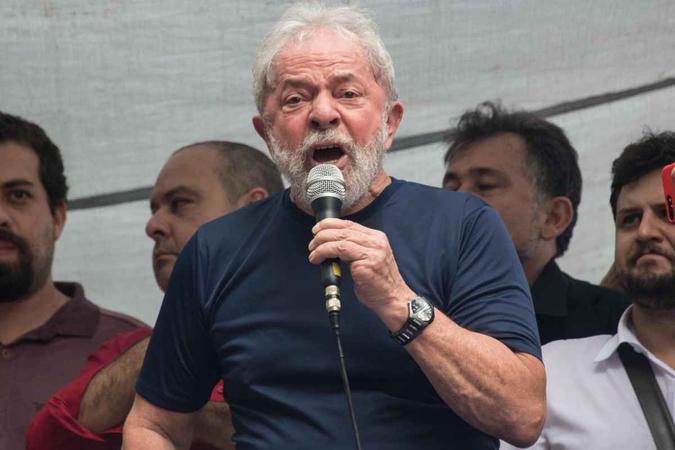 (foto: AFP / NELSON ALMEIDA) (foto: AFP / NELSON ALMEIDA)