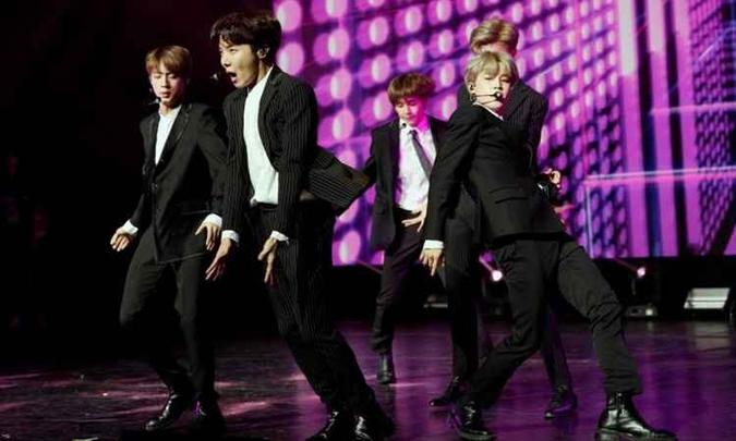 A boyband BTS apareceu na lista das 100 pessoas mais influentes do mundo(foto: AFP/POOL/Yoan Valat) A boyband BTS apareceu na lista das 100 pessoas mais influentes do mundo(foto: AFP/POOL/Yoan Valat)
