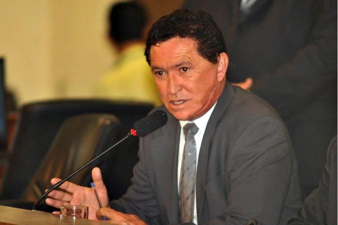 O ex-diretor da Polícia Civil e ex-deputado distrital Milton Barbosa, 71 anos, não resistiu a um infarto. Ele estava em casa quando passou mal(foto: Carlos Moura/CB/D.A Press) O ex-diretor da Polícia Civil e ex-deputado distrital Milton Barbosa, 71 anos, não resistiu a um infarto. Ele estava em casa quando passou mal(foto: Carlos Moura/CB/D.A Press)