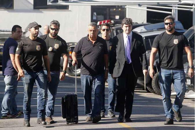 Jorge Picciani foi conduzido coercitivamente em novembro de 2017 quando ainda era presidente da Assembleia Legislativa do Rio: casos variados (foto: Reginaldo Pimenta/Raw Image/Folhapress ) Jorge Picciani foi conduzido coercitivamente em novembro de 2017 quando ainda era presidente da Assembleia Legislativa do Rio: casos variados (foto: Reginaldo Pimenta/Raw Image/Folhapress )