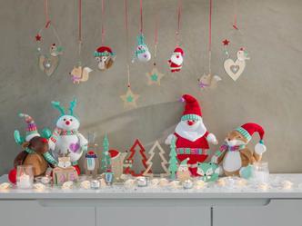 A Tok & Stok lançou uma coleção de Natal que faz uma mistura inusitada do vermelho com verde menta e rosas claros e escuros, dando um clima mais moderno à decoração natalina. (foto: Divulgação Tok & Stok) A Tok & Stok lançou uma coleção de Natal que faz uma mistura inusitada do vermelho com verde menta e rosas claros e escuros, dando um clima mais moderno à decoração natalina. (foto: Divulgação Tok & Stok)