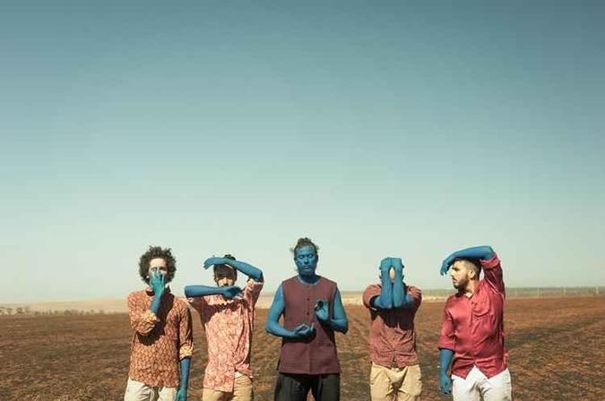Zé Krishna e a banda Amigos Eternos(foto: Mavi Dutra) Zé Krishna e a banda Amigos Eternos(foto: Mavi Dutra)