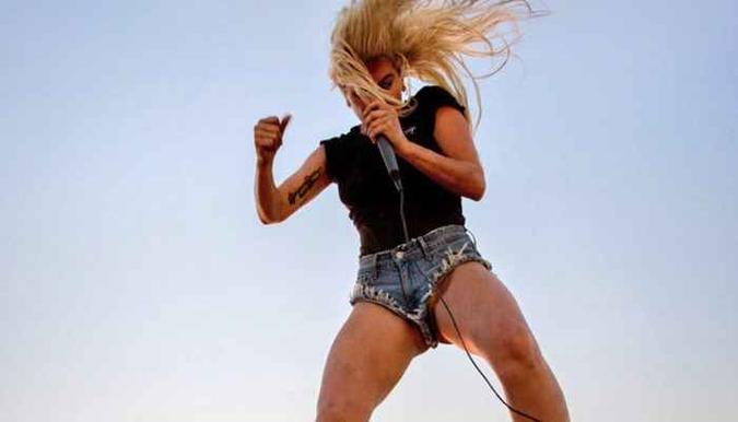 Lady Gaga se reinventa e voltas às origens com seu quinto disco de estúdio. (foto: Lady Gaga / Arquivo Pessoal ) Lady Gaga se reinventa e voltas às origens com seu quinto disco de estúdio. (foto: Lady Gaga / Arquivo Pessoal )