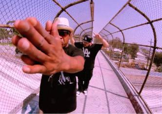 O cubano Mellow Man foi um dos primeiros representantes do latin hip hop(foto: YouTube/Reprodução) O cubano Mellow Man foi um dos primeiros representantes do latin hip hop(foto: YouTube/Reprodução)