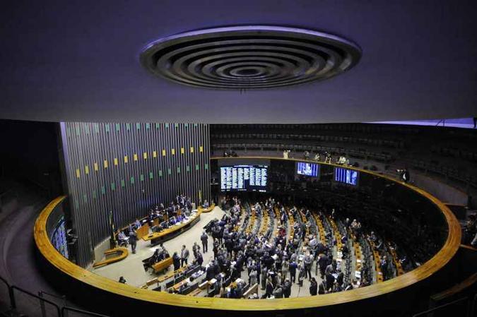 Em quase metade dos casos (40) identificados pela reportagem, esses doadores receberam mais do que passaram às campanhas dos parlamentares(foto: Marcos Oliveira/Agência Senado) Em quase metade dos casos (40) identificados pela reportagem, esses doadores receberam mais do que passaram às campanhas dos parlamentares(foto: Marcos Oliveira/Agência Senado)