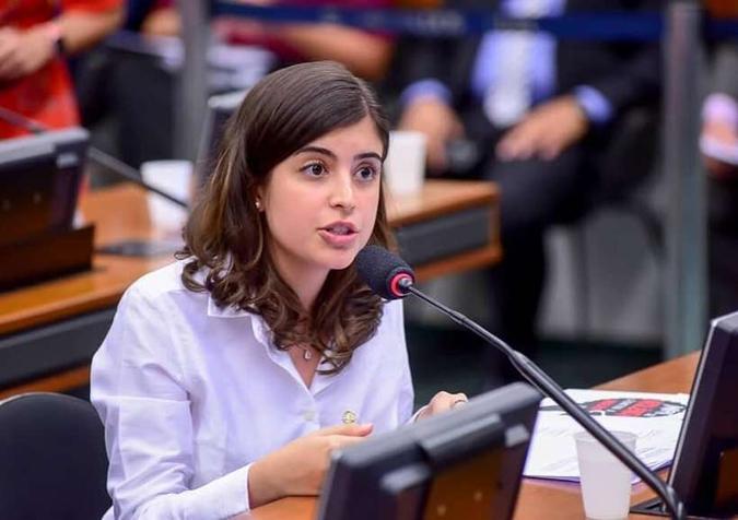 Deputada lidera um grupo dentro do PDT que promete votar a favor da reforma da Previdência(foto: Arquivo pessoal/facebook) Deputada lidera um grupo dentro do PDT que promete votar a favor da reforma da Previdência(foto: Arquivo pessoal/facebook)