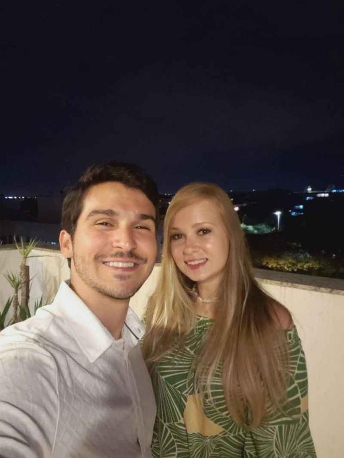 Isadora Albuquerque e Hugo Torres: em cinco anos de namoro, é a primeira vez que o casal comemora o Dia dos Namorados de maneira virtual(foto: Arquivo Pessoal) Isadora Albuquerque e Hugo Torres: em cinco anos de namoro, é a primeira vez que o casal comemora o Dia dos Namorados de maneira virtual(foto: Arquivo Pessoal)