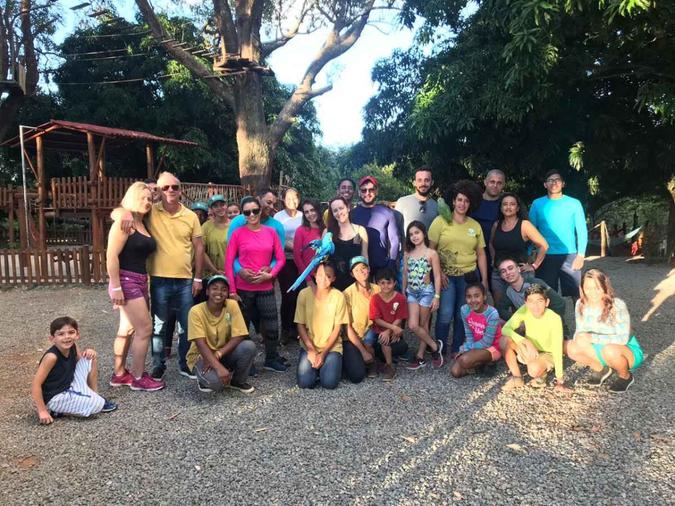 Assim que retornou, Tereza passou o dia na Chapada Imperial recebendo o carinho de todos os funcionários(foto: Divulgação/Chapada Imperial) Assim que retornou, Tereza passou o dia na Chapada Imperial recebendo o carinho de todos os funcionários(foto: Divulgação/Chapada Imperial)