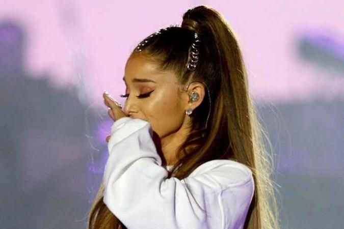 Cantora foi ao Twitter comentar a polêmica(foto: AFP PHOTO / ONE LOVE MANCHESTER / DAVE HOGAN) Cantora foi ao Twitter comentar a polêmica(foto: AFP PHOTO / ONE LOVE MANCHESTER / DAVE HOGAN)