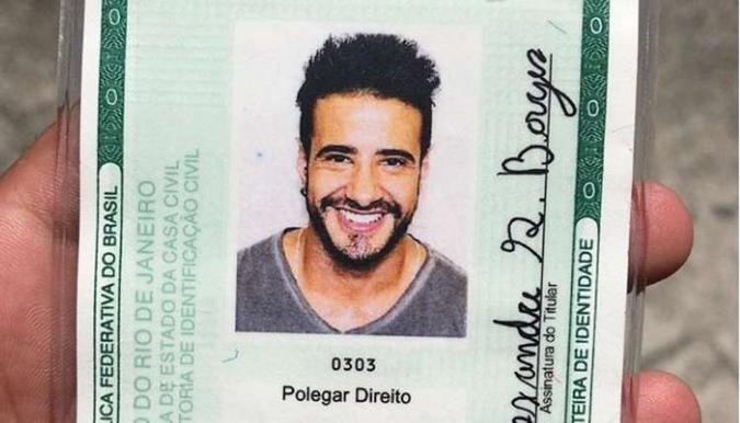 Instagram/Reprodução(foto: Tarso Brant mostra novo RG pelas redes sociais) Instagram/Reprodução(foto: Tarso Brant mostra novo RG pelas redes sociais)