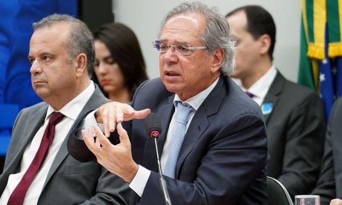 Paulo Guedes foi ouvido na Comissão de Finanças e Tributação da Câmara: poucos momentos de tensão(foto: Pablo Valadares/Câmara dos Deputados) Paulo Guedes foi ouvido na Comissão de Finanças e Tributação da Câmara: poucos momentos de tensão(foto: Pablo Valadares/Câmara dos Deputados)