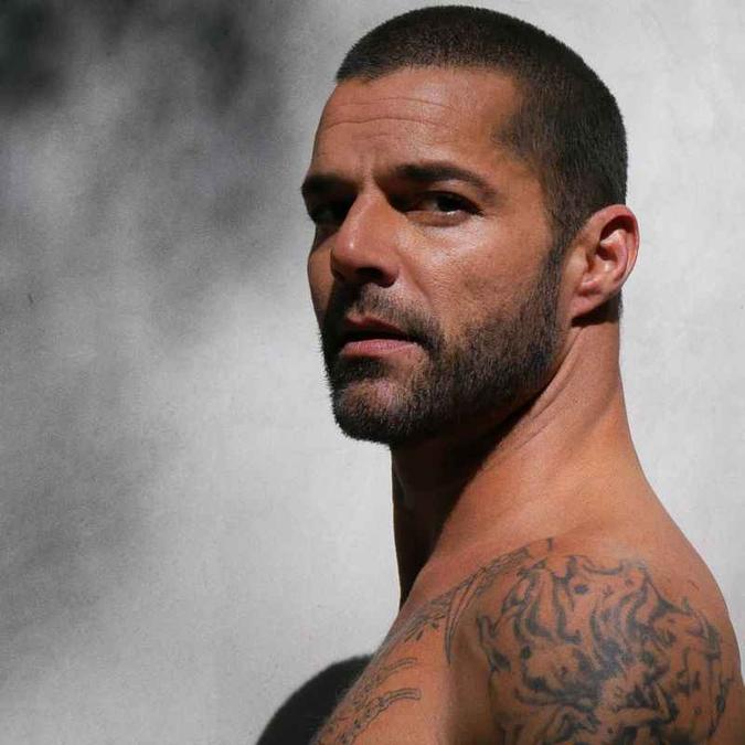 'Pensei que algo de bom tinha que sair de tudo isso', revela o cantor sobre o novo EP 'Pausa'(foto: Jwan Yosef/Divulgação) 'Pensei que algo de bom tinha que sair de tudo isso', revela o cantor sobre o novo EP 'Pausa'(foto: Jwan Yosef/Divulgação)