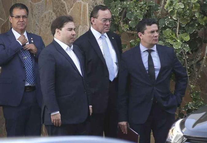 Após conversas com Rodrigo Maia, presidente da Câmara, e outros deputados, Sérgio Moro chegou a mudar alguns pontos do projeto anticrime, que tem forte apelo popular(foto: Antonio Cruz/Agência Brasil) Após conversas com Rodrigo Maia, presidente da Câmara, e outros deputados, Sérgio Moro chegou a mudar alguns pontos do projeto anticrime, que tem forte apelo popular(foto: Antonio Cruz/Agência Brasil)