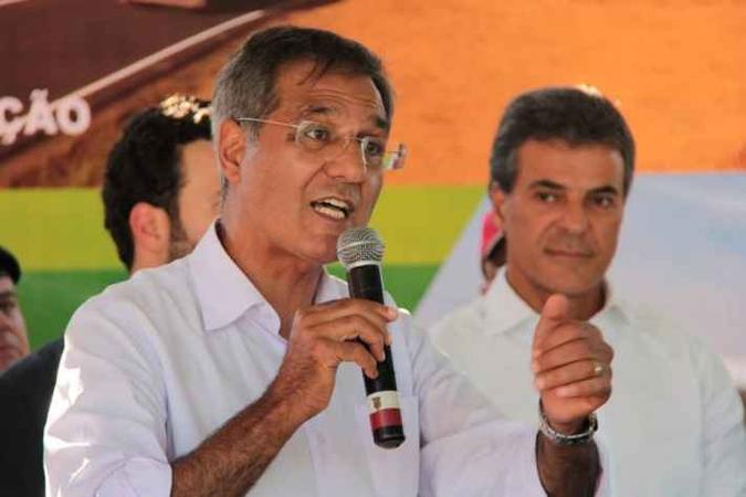 Pepe Richa, com microfone na mão, preso pela Operação Lava Jato 55(foto: Reprodução/Facebook Pepe Richa) Pepe Richa, com microfone na mão, preso pela Operação Lava Jato 55(foto: Reprodução/Facebook Pepe Richa)